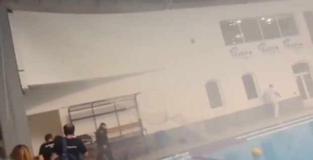 Епилог инцидента у Будви: Приведенe 34 особе, међу њима осам малолетника, повређени и полицајци